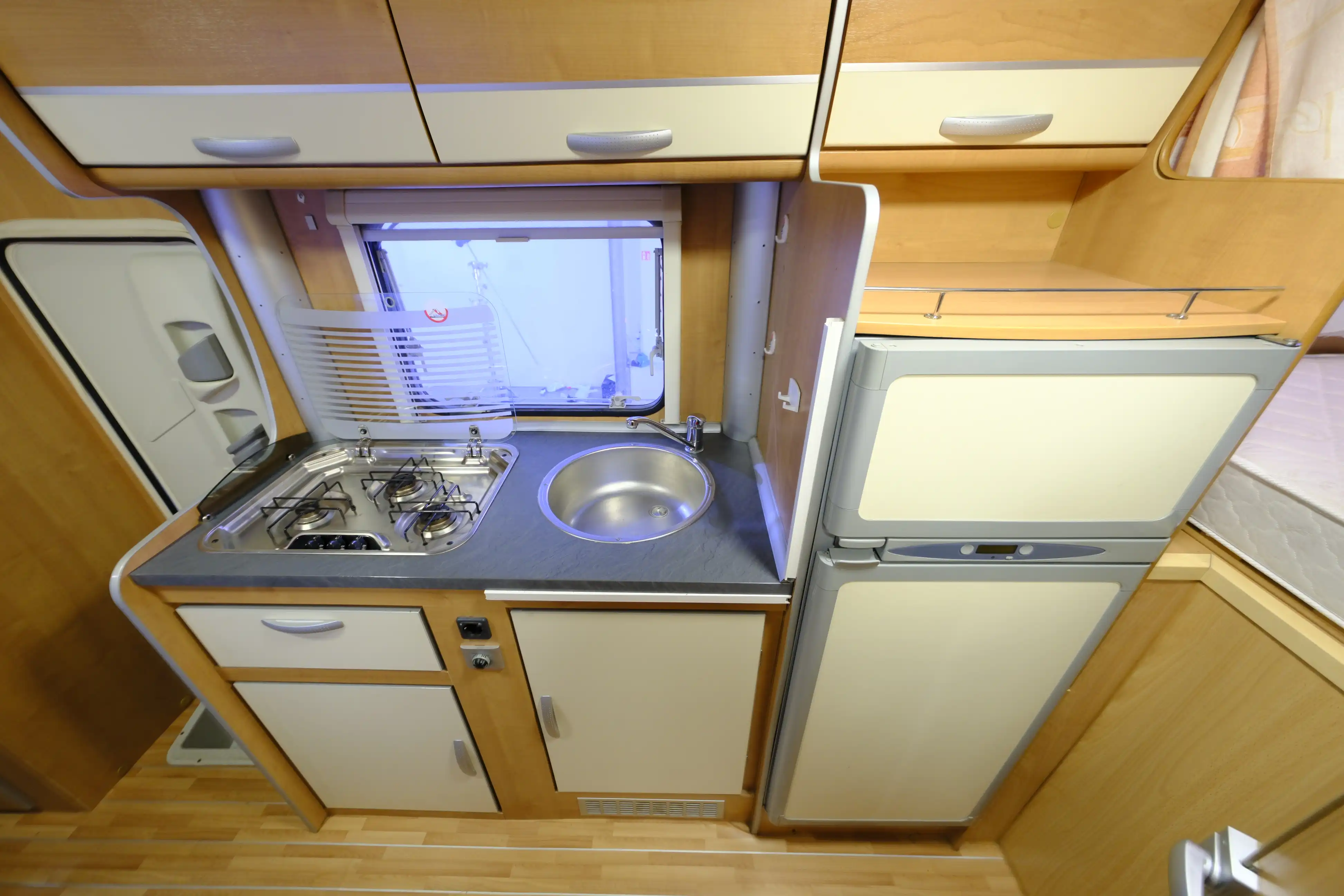 ROLLER TEAM Auto Roller Garage - Ansicht 14